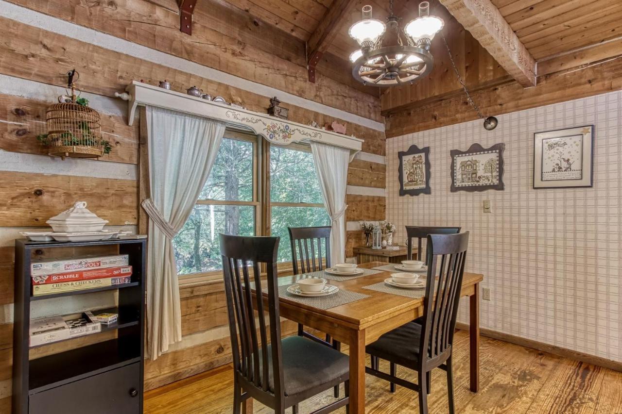 Valhalla - Private Rustic Getaway Cabin Sevierville Exterior foto