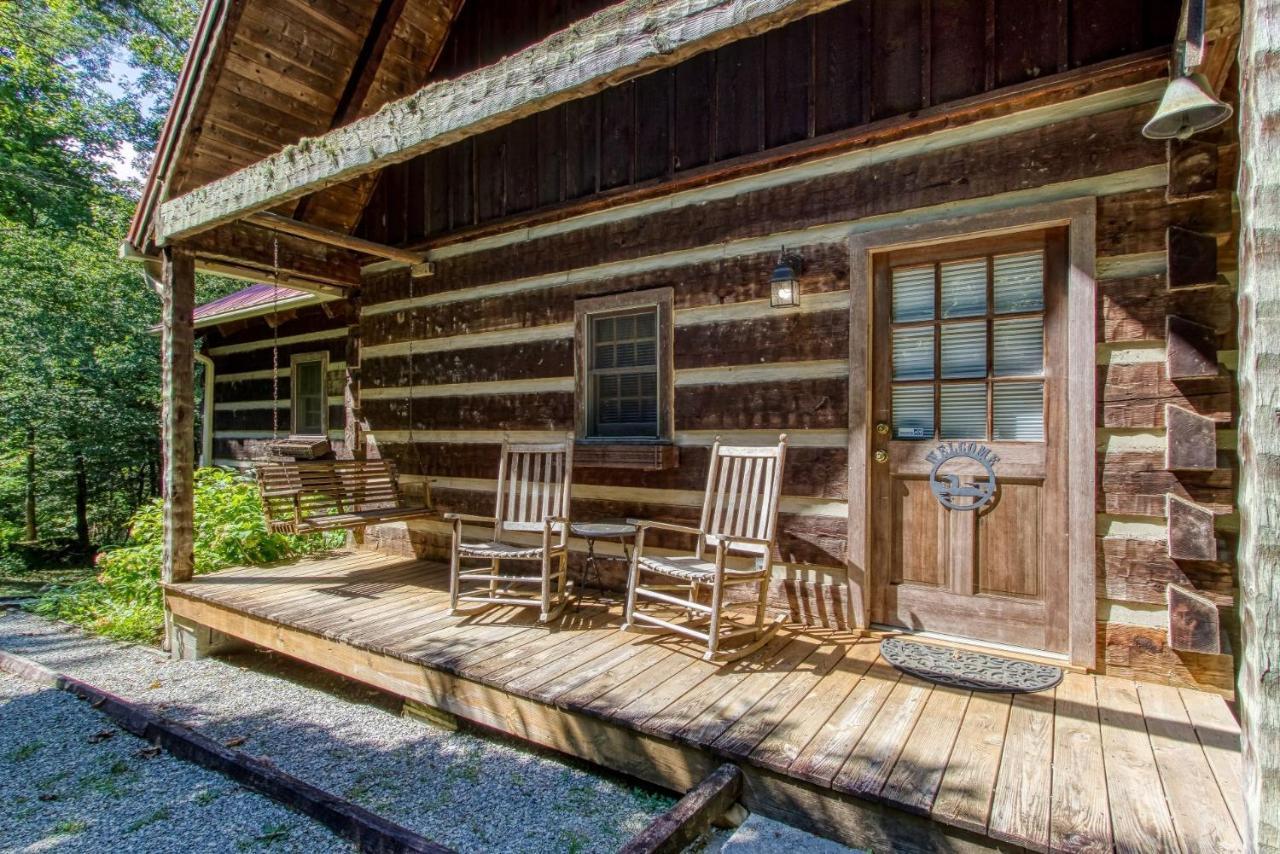 Valhalla - Private Rustic Getaway Cabin Sevierville Exterior foto