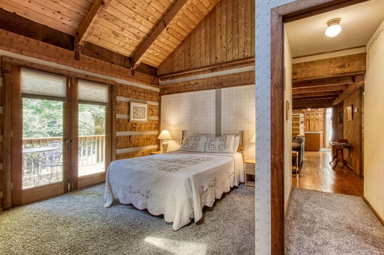 Valhalla - Private Rustic Getaway Cabin Sevierville Exterior foto